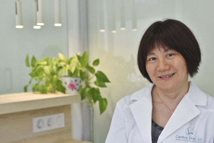 centro-dra-lu_doctora-haoxiao-lu Dra. LU directora de Centro de Acupuntura Dra. LU en Barcelola