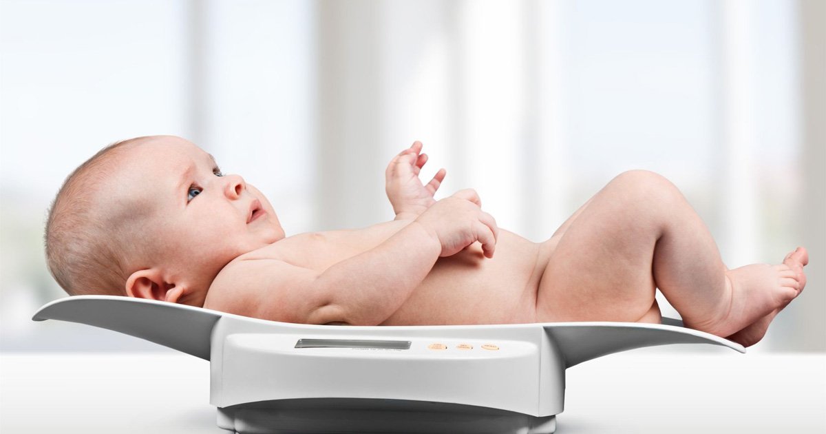 bebe saludable revision medica de un bebe