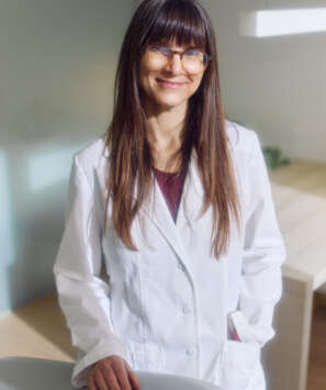 Dra. Elisabet Masoliver acupuntora del equipo de Centro de Acupuntura Dra. Lu en Barcelona