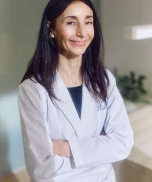 Dra. Marta Tapia acupuntora del equipo de Centro de Acupuntura Dra. Lu en Barcelona